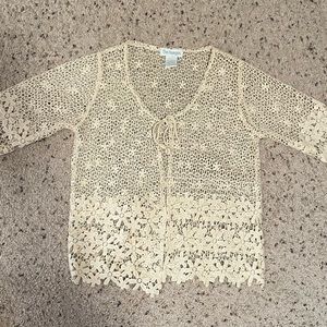 S/M shall, brand new never worn.